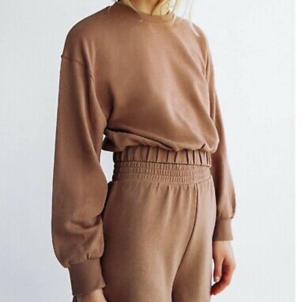 Zara Cropped Sweatshirt